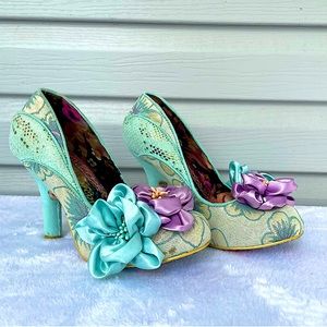 Irregular Choice Floral Unique Heels Sixe 37 US Size 6